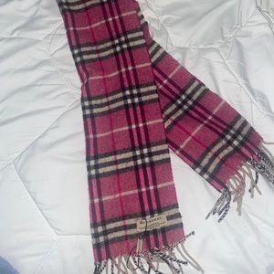 Rare raspberry Burberry scarf